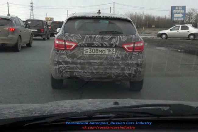 Кросс-версию Lada Vesta заметили на дорогах Тольятти