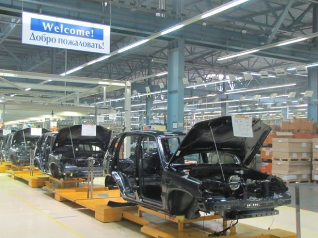 После двух недель простоя «GM-АвтоВАЗ» возобновил производство