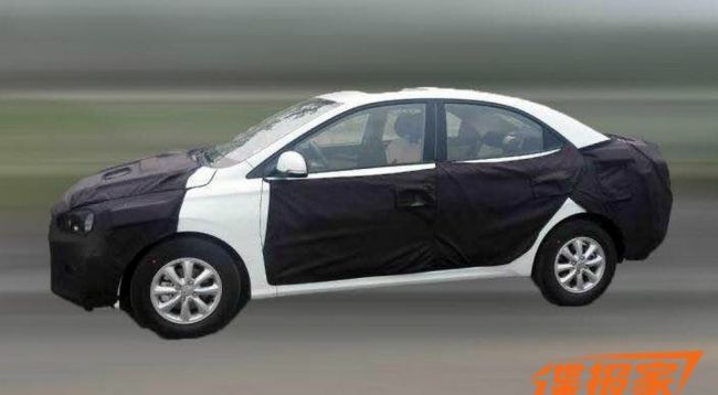 Hyundai тестирует седан, который будет дешевле Solaris