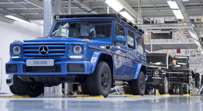 С конвейера завода сошел 300-тысячный внедорожник Mercedes-Benz G-Class