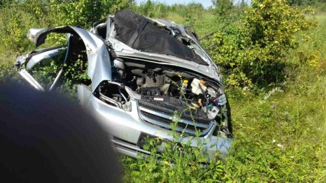 ДТП в Липецкой области: погибли два парня и серьезно пострадали девочки-подростки