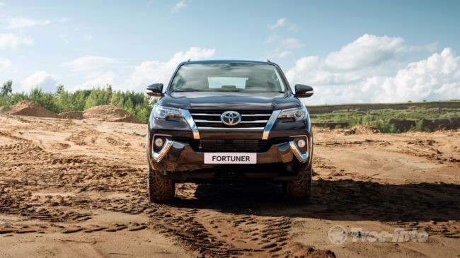 Toyota Fortuner в России представлен официально